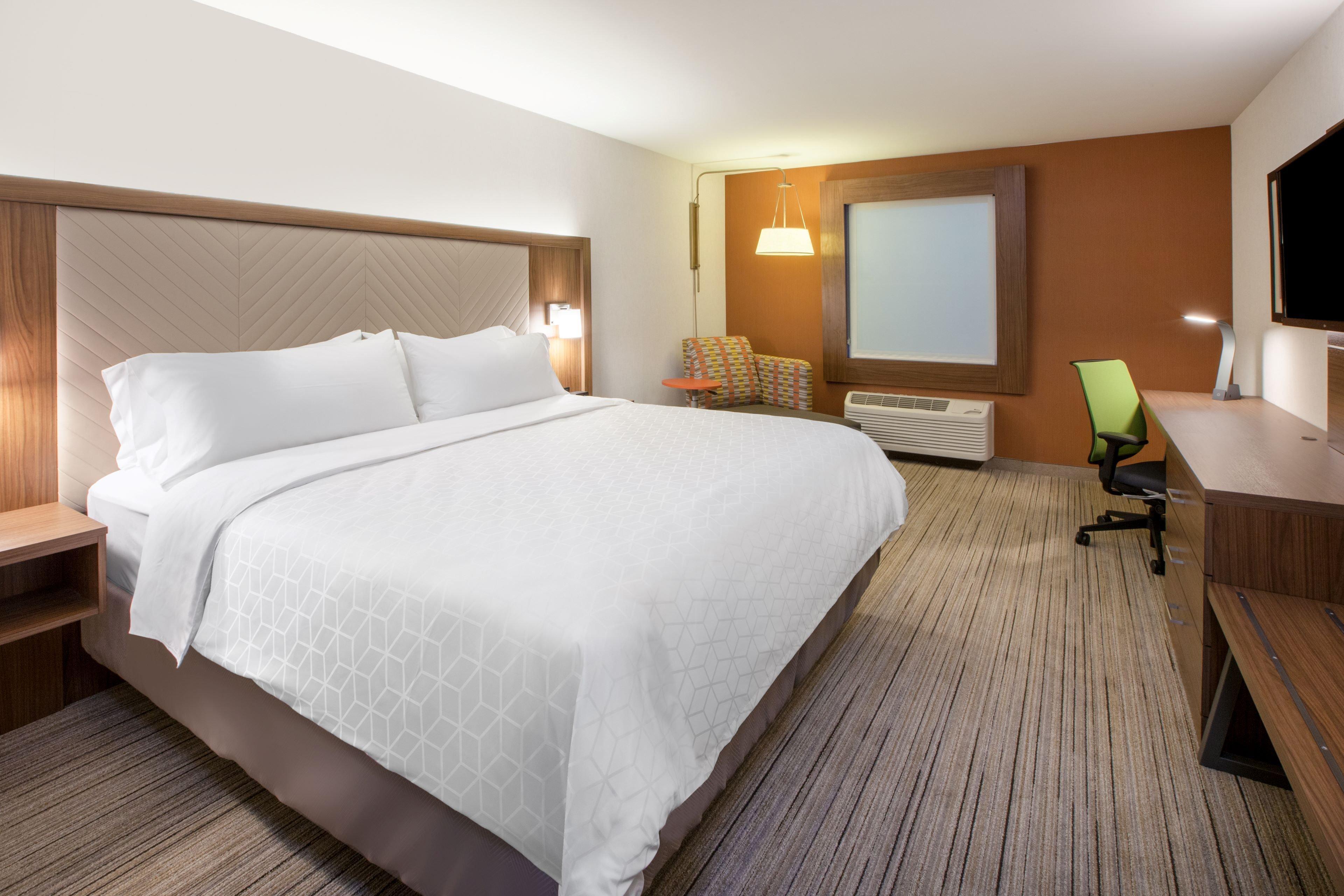 Holiday Inn Express And Suites Thomasville By Ihg Exterior photo