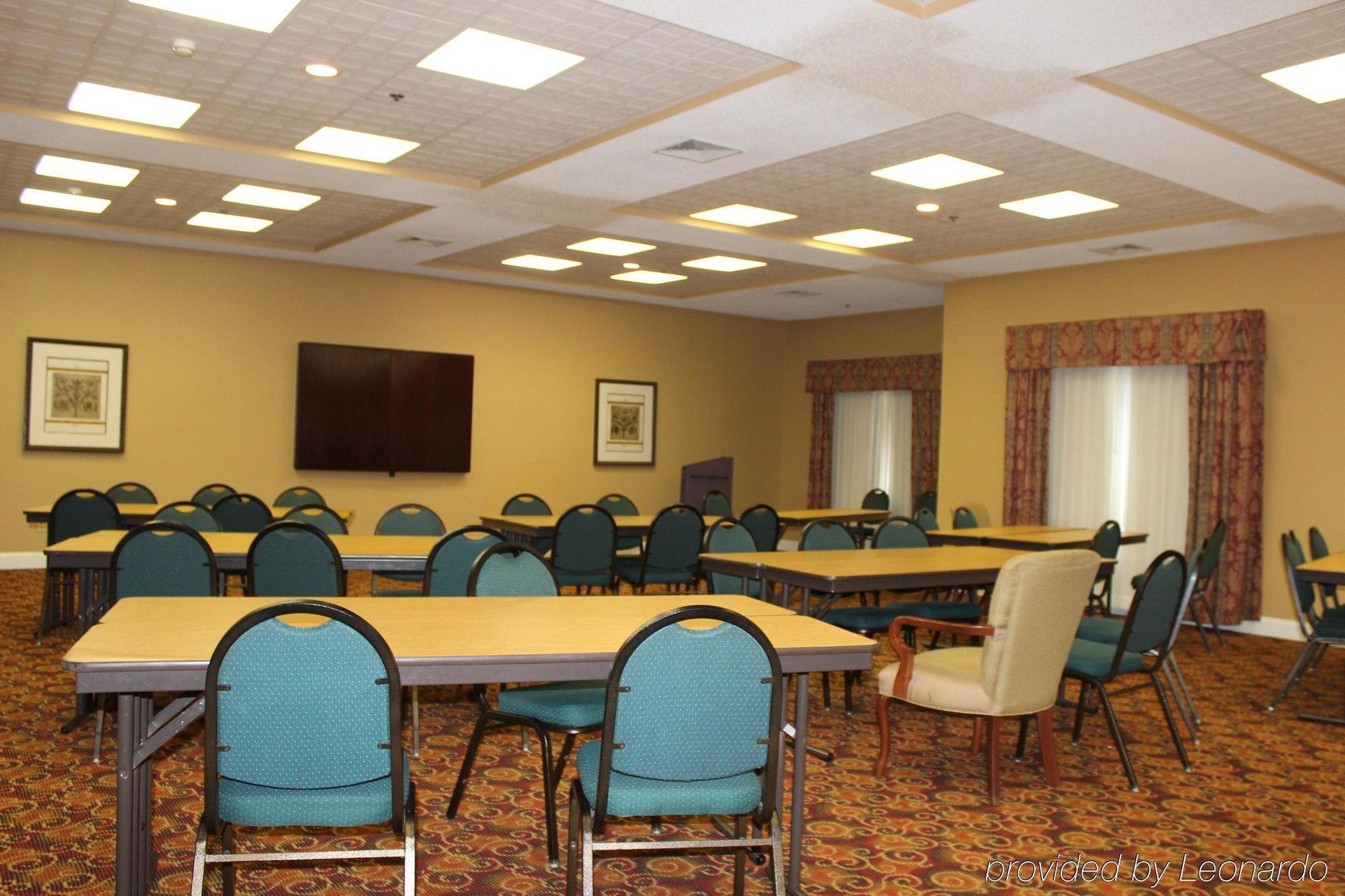 Holiday Inn Express And Suites Thomasville By Ihg Exterior photo