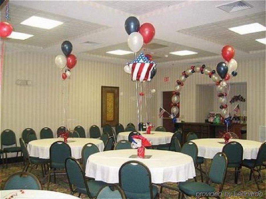 Holiday Inn Express And Suites Thomasville By Ihg Facilities photo
